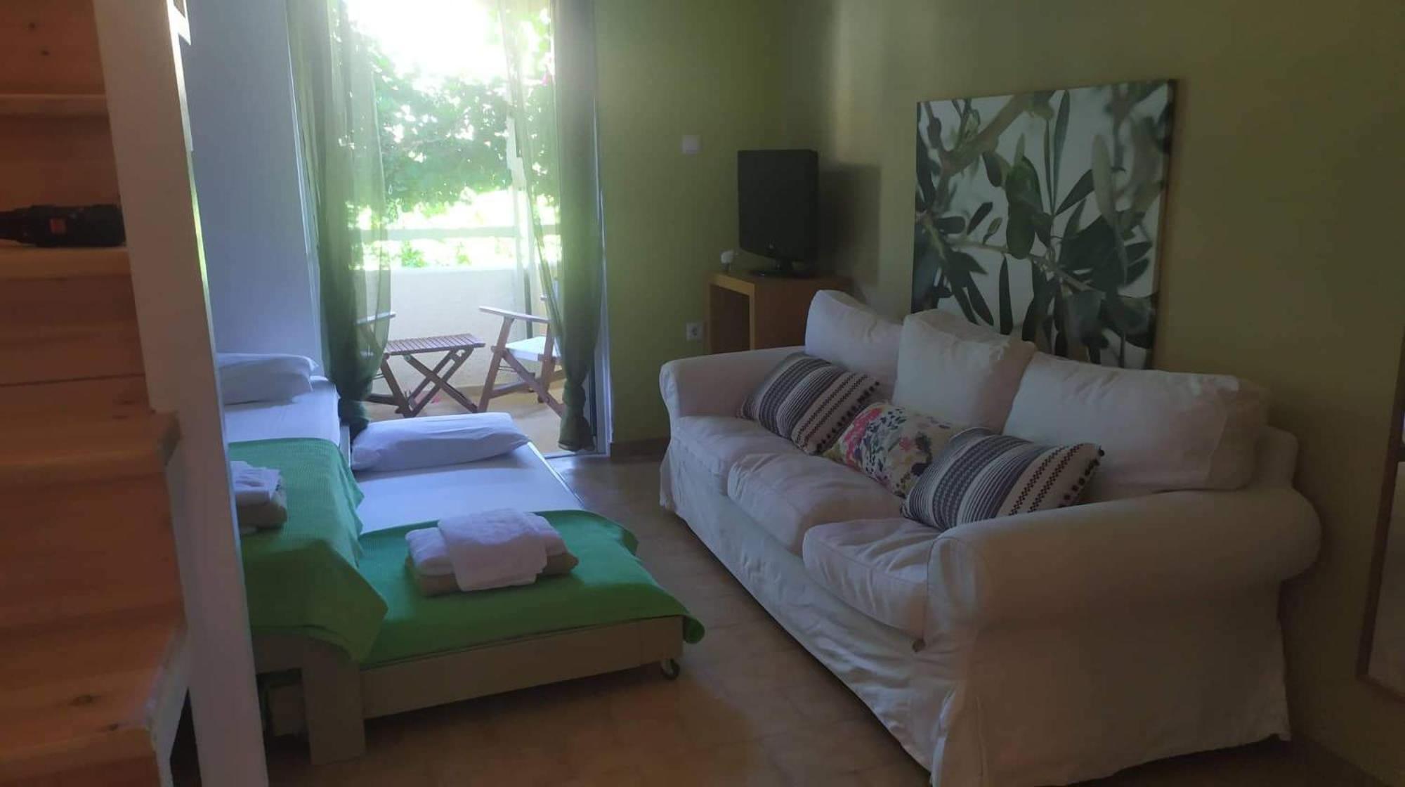 Eleonas Studios Poros Town ภายนอก รูปภาพ